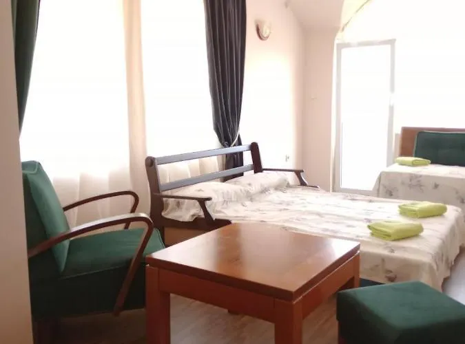 Appartement Wild Cherry 2 Bedroom Economy-3 *